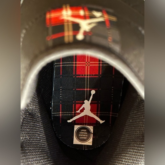 Air Jordan 1 Mid SE - Picture 7 of 8